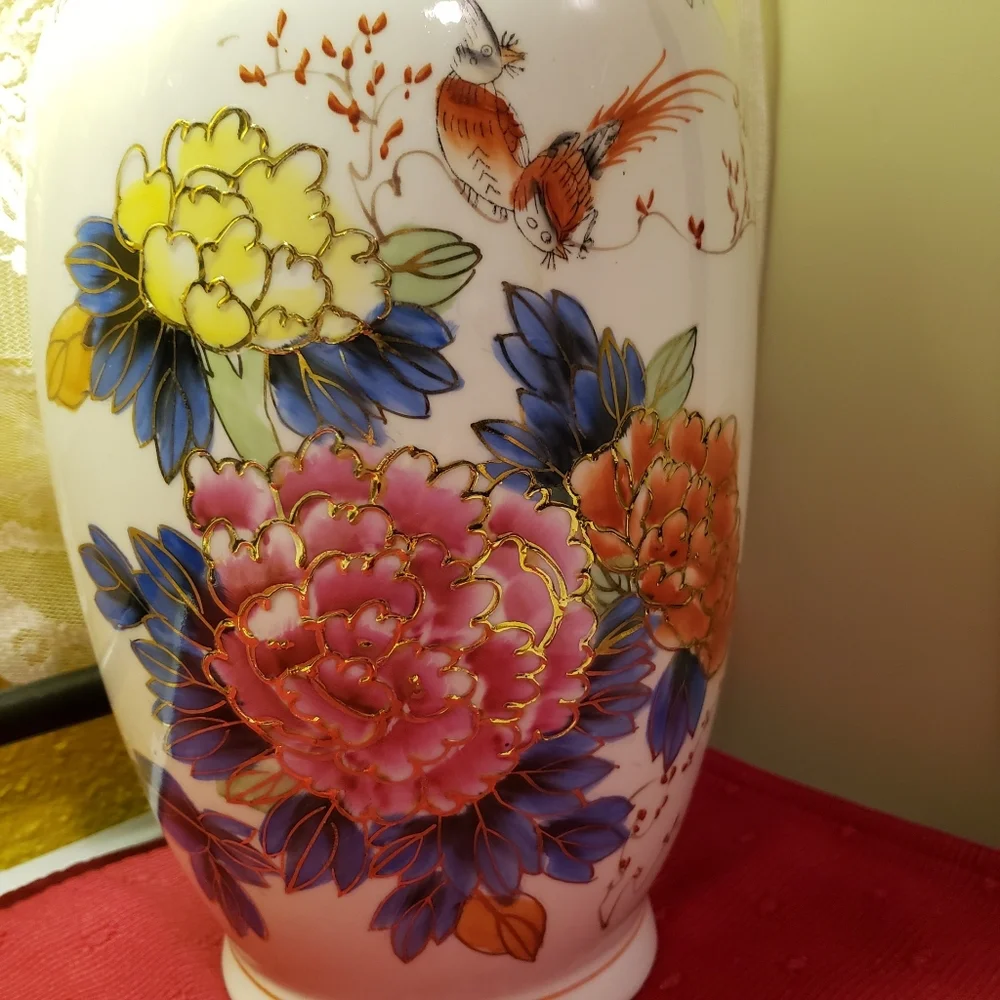 Vtg Mid Century J S Chinese Floral/Bird/Gold Accents Vase 14